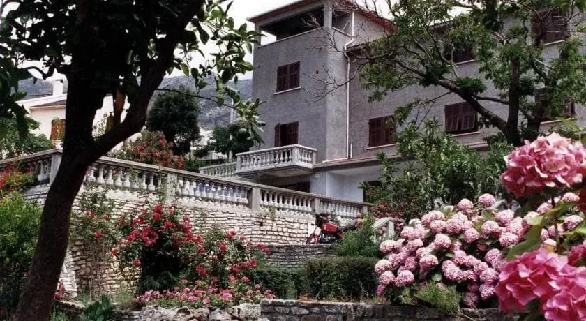 Hôtel U Casone - Photo 1