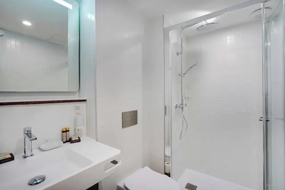 Charming Studio - 2P - Republique/oberkampf - Miniature 6