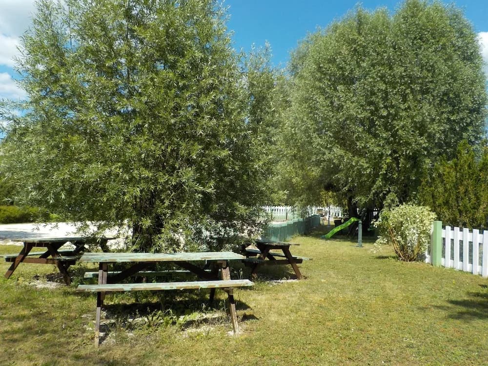 La Colline aux Fustes - Photo 1