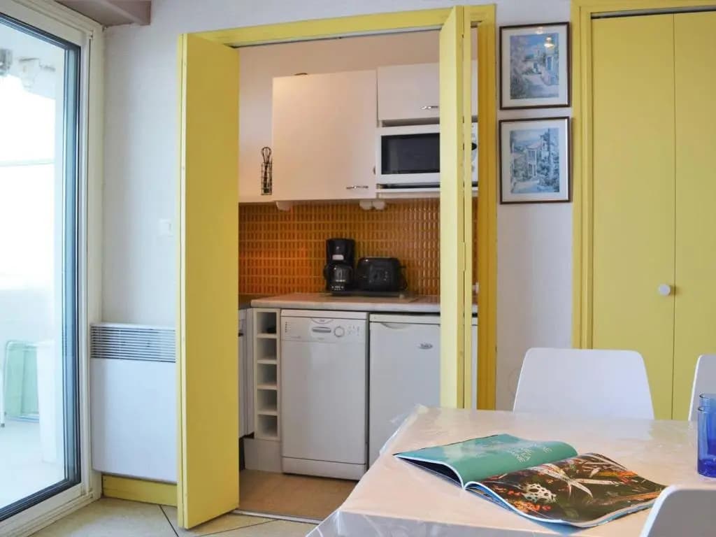 Appartement Le Lavandou, 1 pièce, 3 personnes - FR-1-251-252 - Photo 4