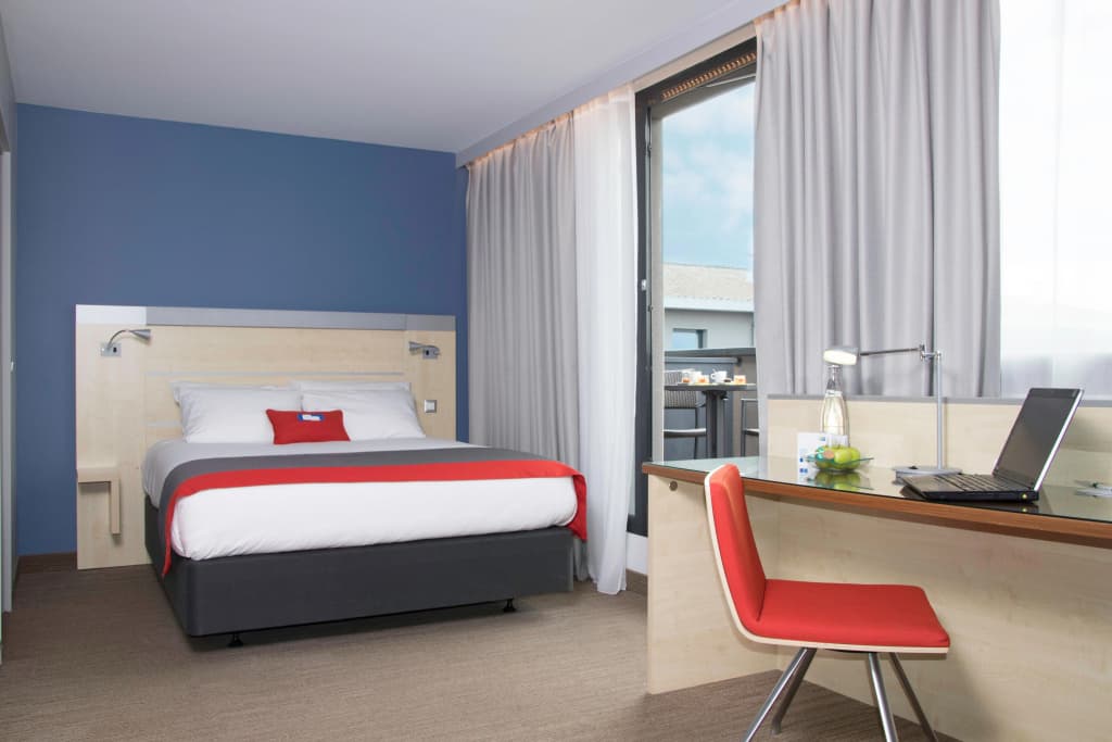 Holiday Inn Express Toulouse Airport by IHG - Photo 4