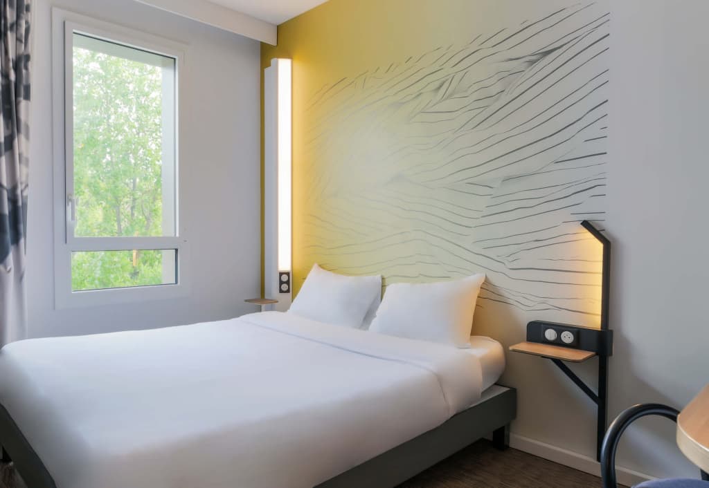 B&B HOTEL Thionville Centre Gare - Photo 3
