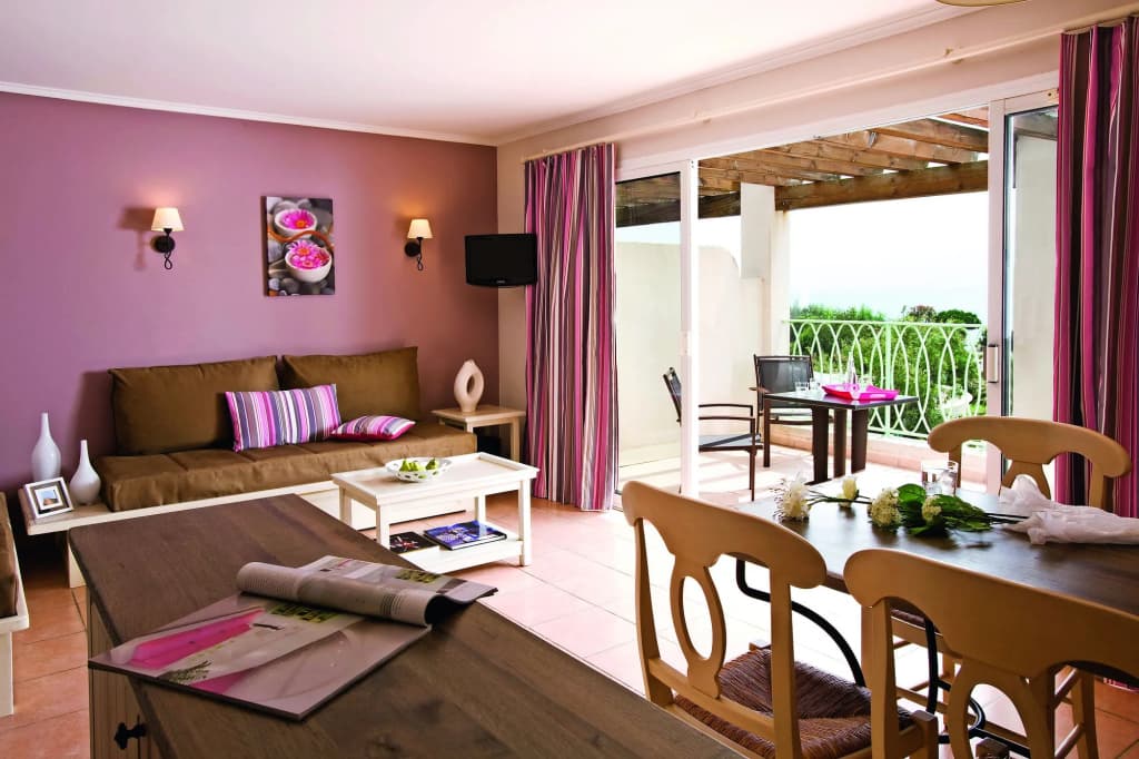 Pierre & Vacances Premium Les Calanques des Issambres - Photo 4