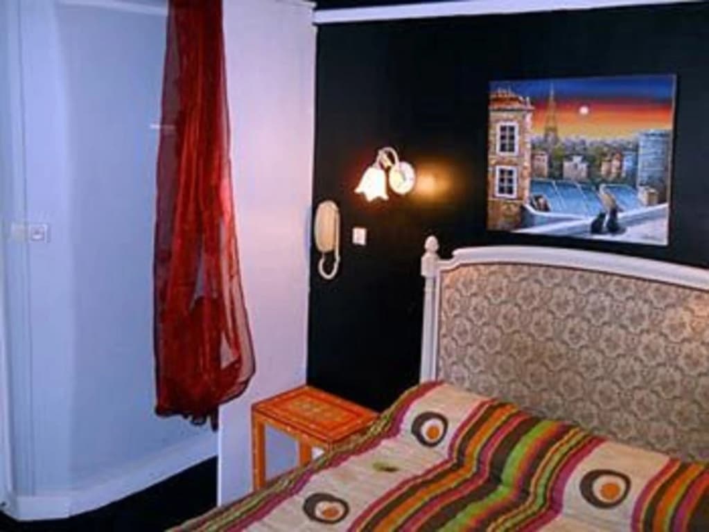 Hotel de Lille - Louvre - Photo 1