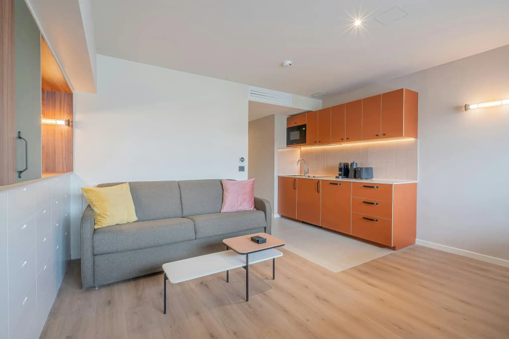 Yuna Montmartre - ApartHotel - Photo 3