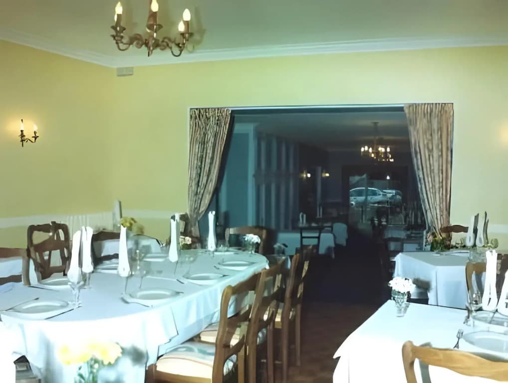 Logis hôtel de la Barque - Miniature 8