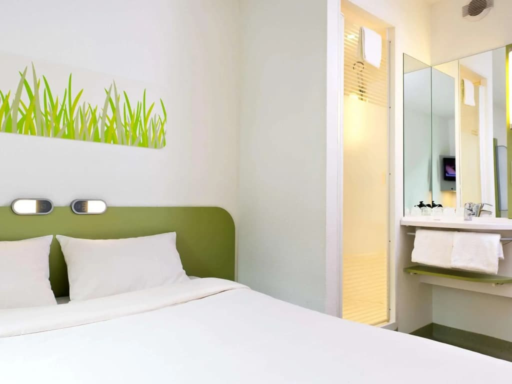 ibis budget Marne la Valle Bry sur Marne - Photo 3