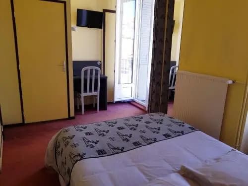 Dyke Hotel - Photo 3