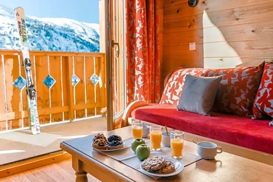 Skissim Select - Chalets Le Grand Panorama II 3* by Travelski - Photo 4