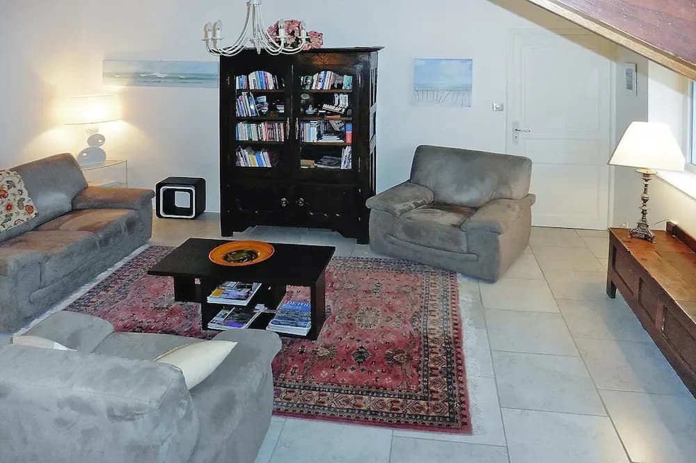 Holiday Home in Brittany Near Sandy Beaches - Photo 5