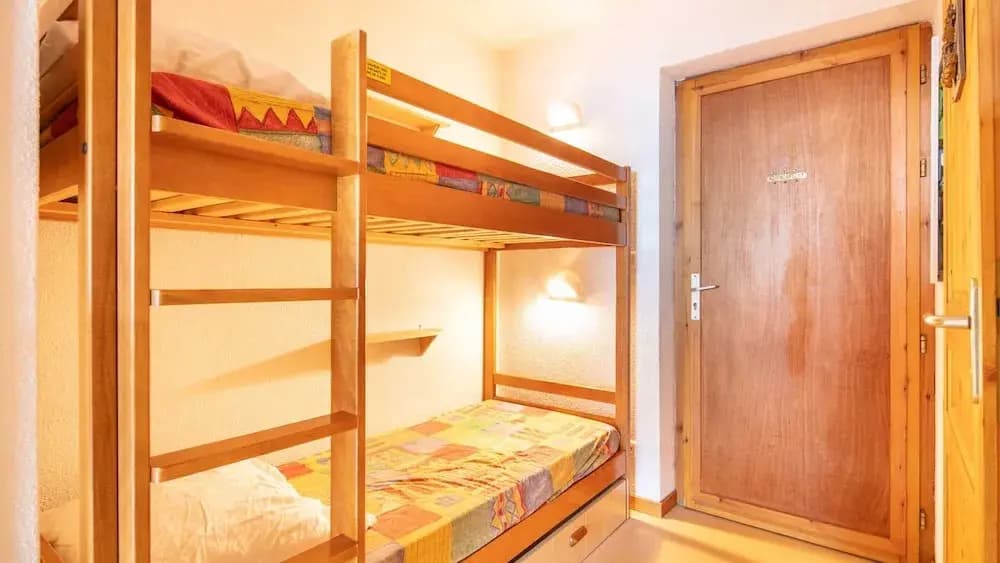 Apartment in France Near Ski Resort - Photo 3