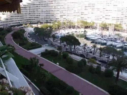 Grand studio vue mer à Marina Baie des Anges - Photo 3