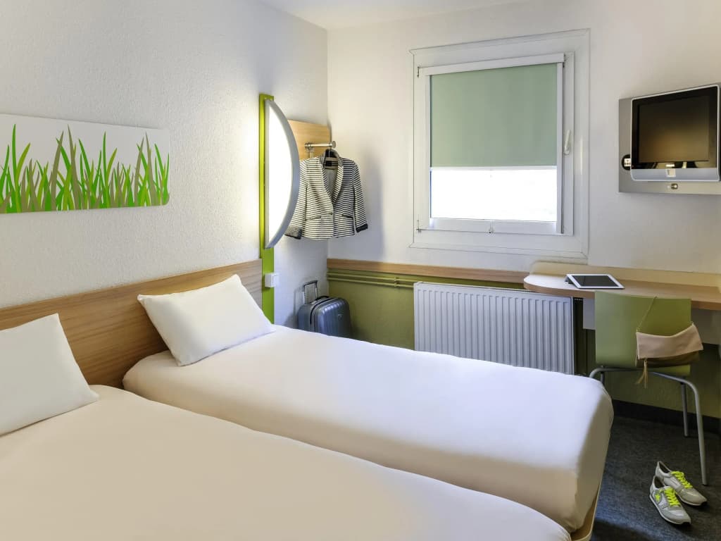 Ibis Budget Biarritz - Anglet - Photo 4