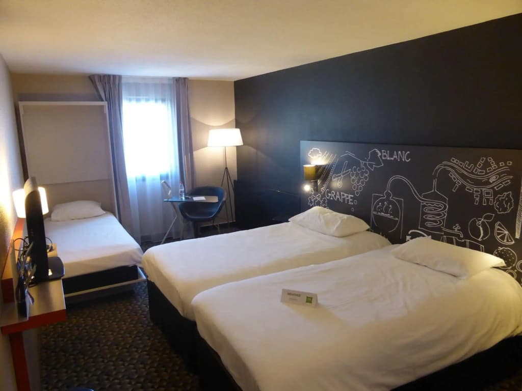 Ibis Styles Cognac - Miniature 6
