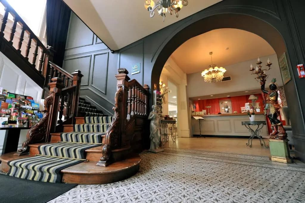 Hôtel de Bourgogne - Photo 1