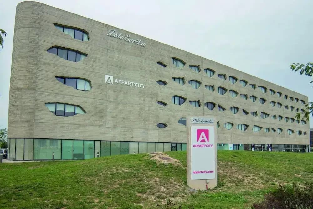 Appart'City Confort Montpellier Millénaire - Appart Hôtel ex Park&Suites - Photo 1