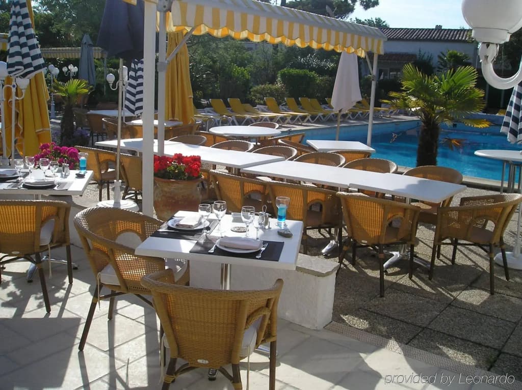Best Western Les Gollandieres - Photo 2