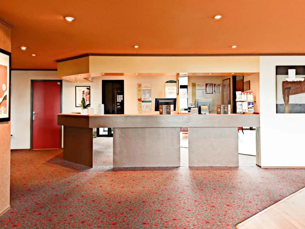 ibis Nevers - Photo 2