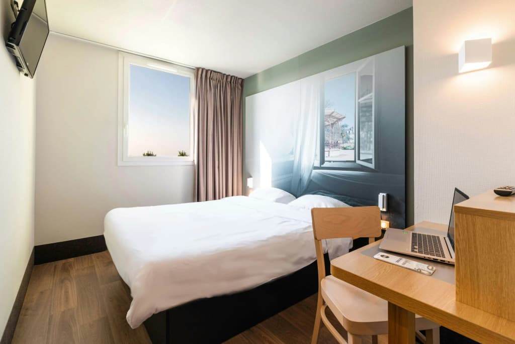 B&B HOTEL Rennes Ouest Villejean - Photo 4