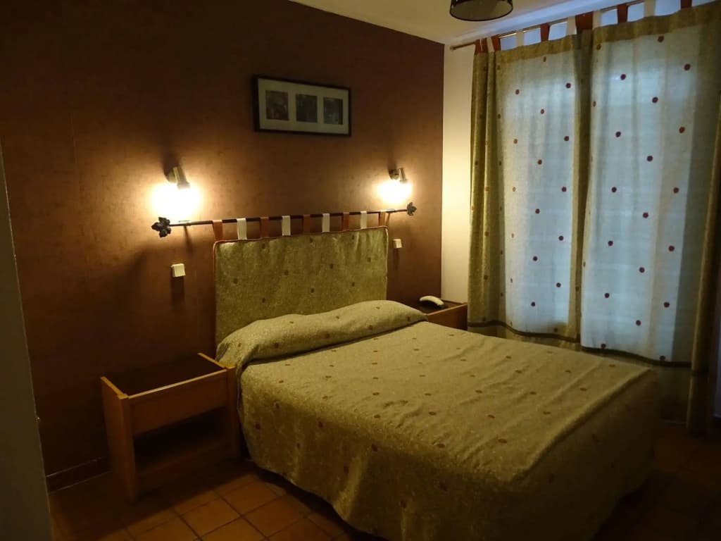 Hôtel Saint-michel - Photo 5