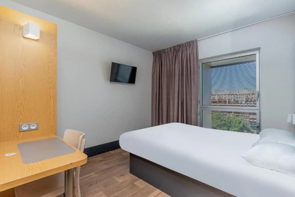 B&B HOTEL Marseille Euromed - Miniature 6