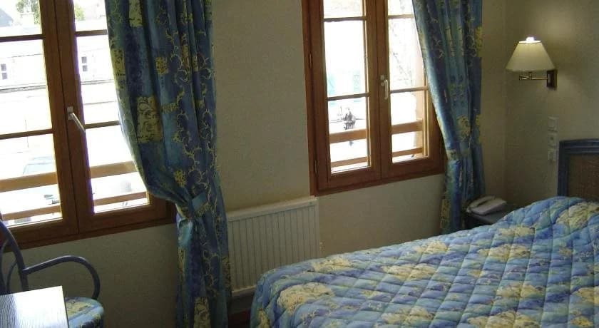 Hôtel De Normandie - Photo 1