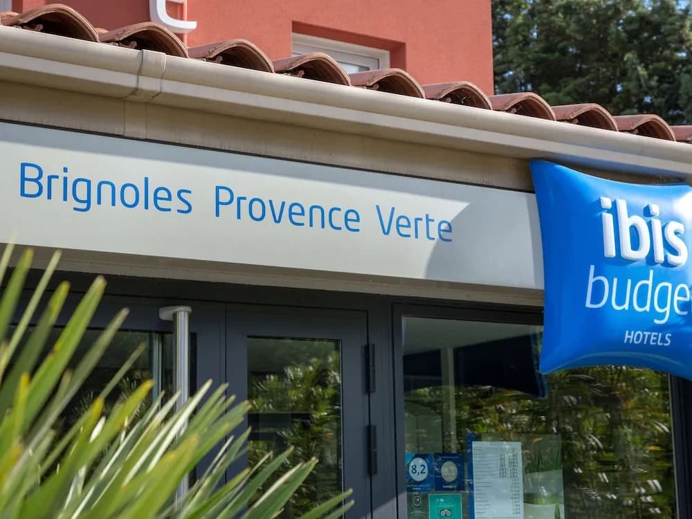 ibis budget Brignoles Provence Verte - Photo 1