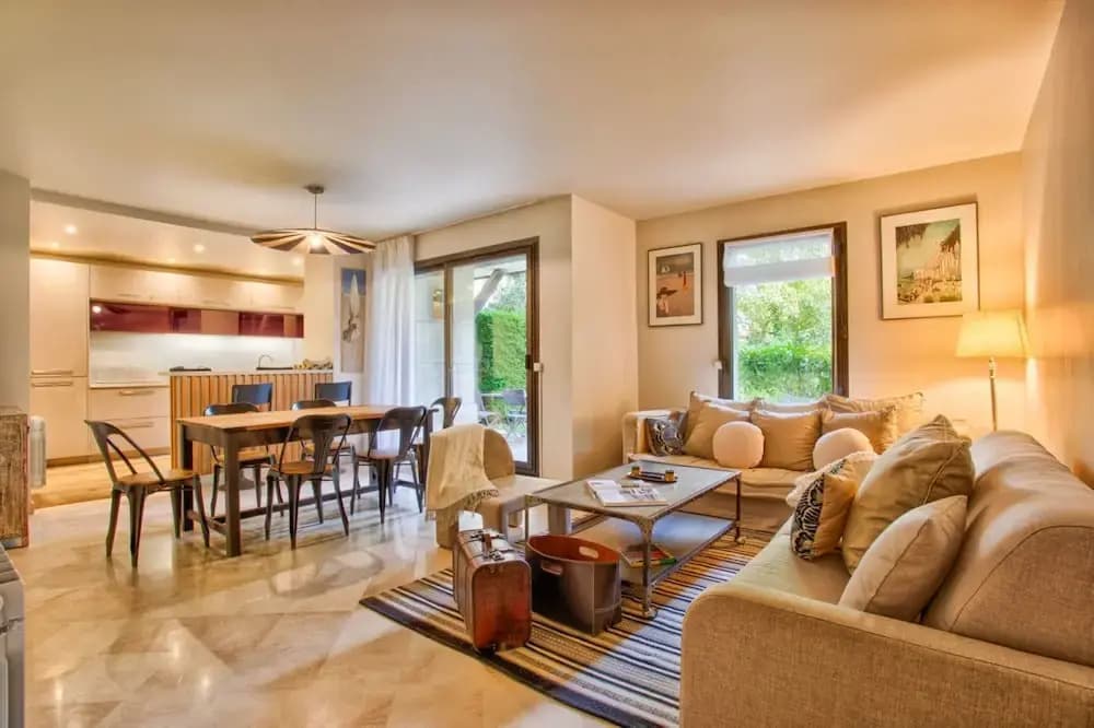 Deauville Lovely Flat With Private Garden - Photo 5