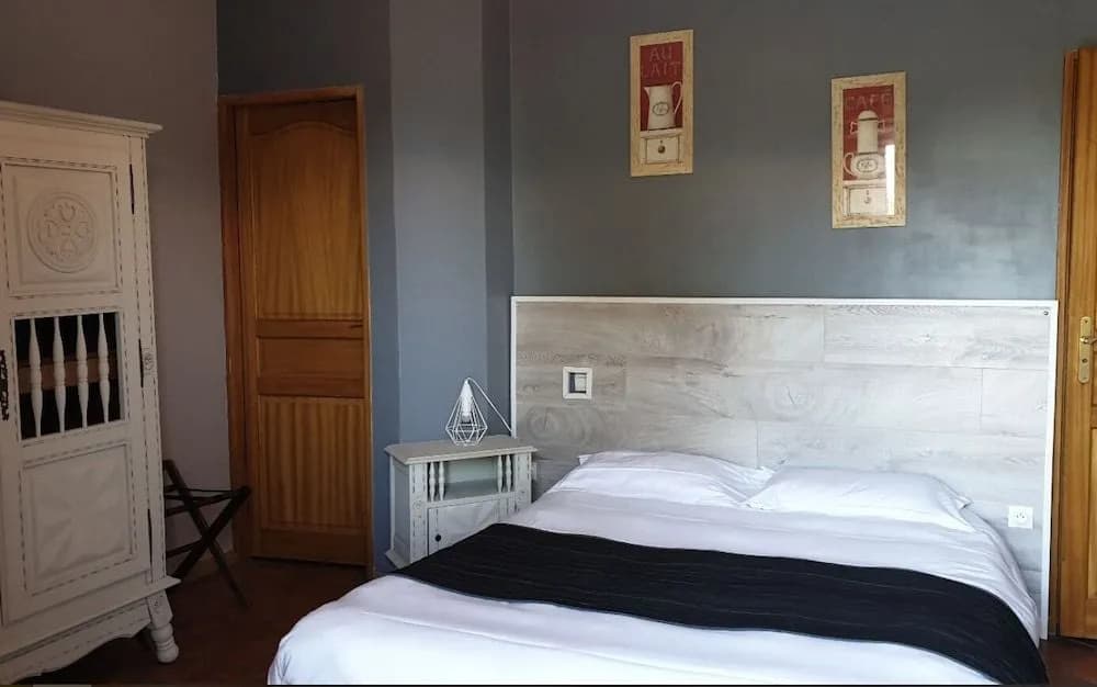 L'Alcove Hotel Restaurant - Photo 5
