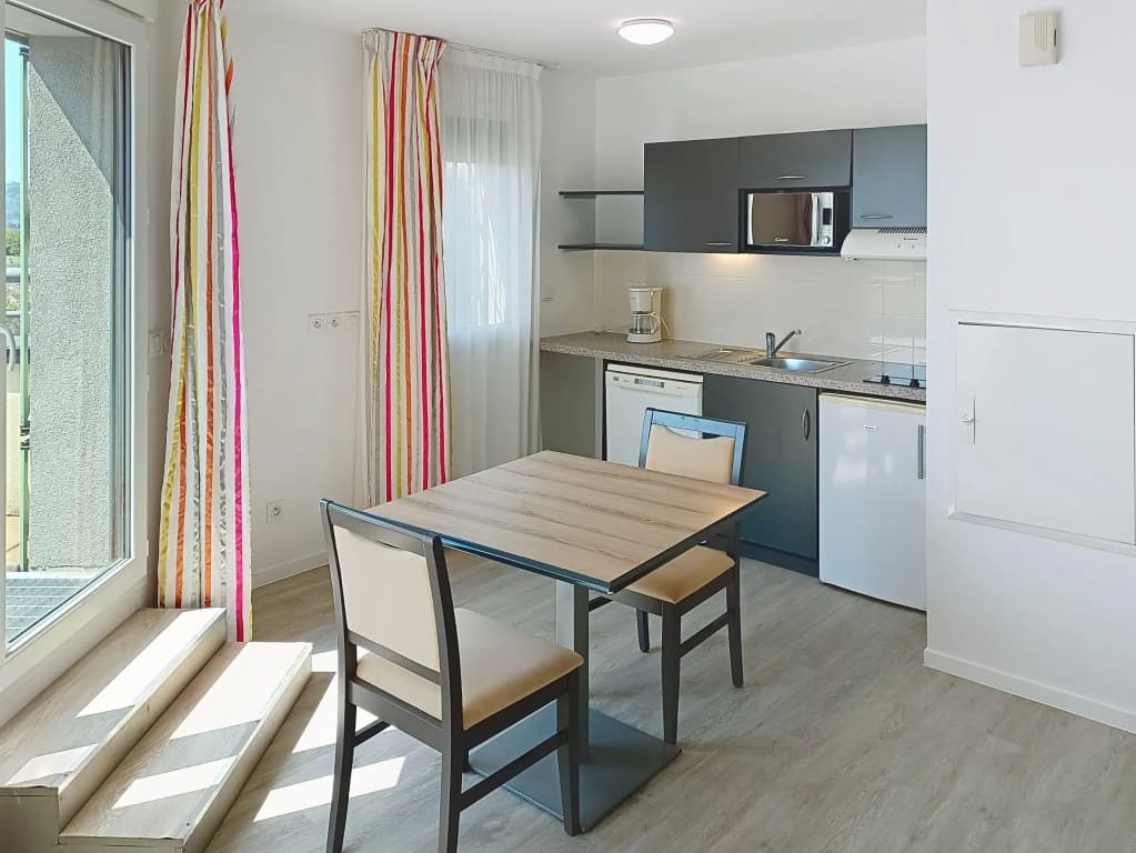 Terres de France - Appart'Hôtel Rouen Flaubert - Photo 4