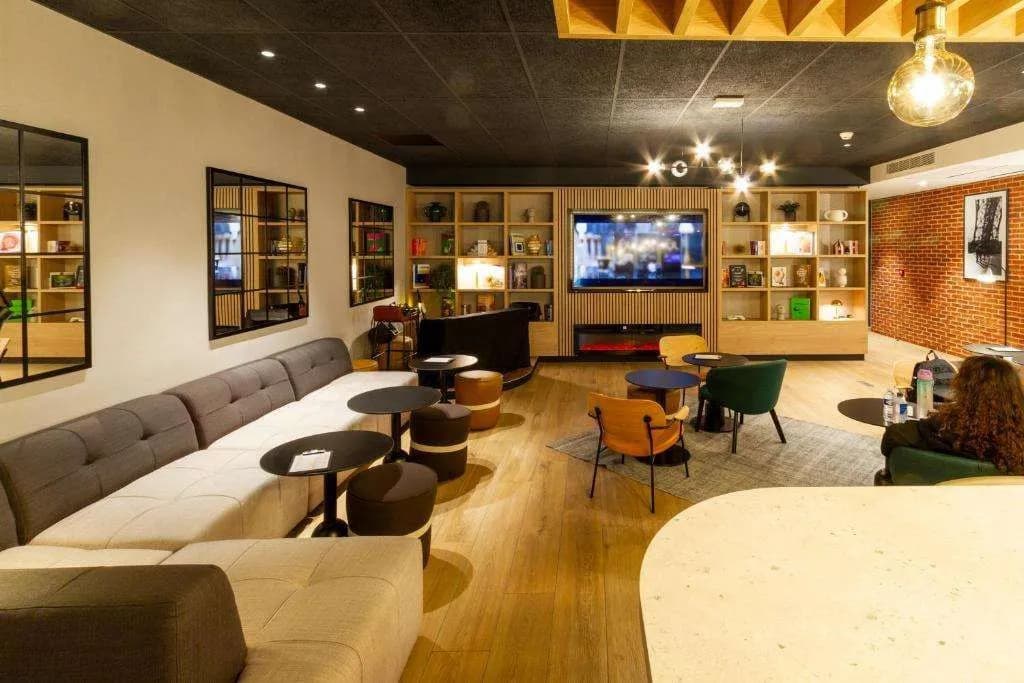 Hôtel Restaurant Campanile Paris 19 - La Villette - Photo 2