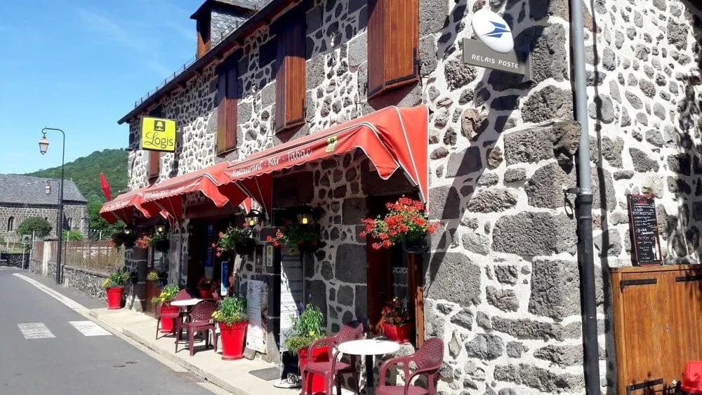 Logis Hotel de la Poste - Miniature 6
