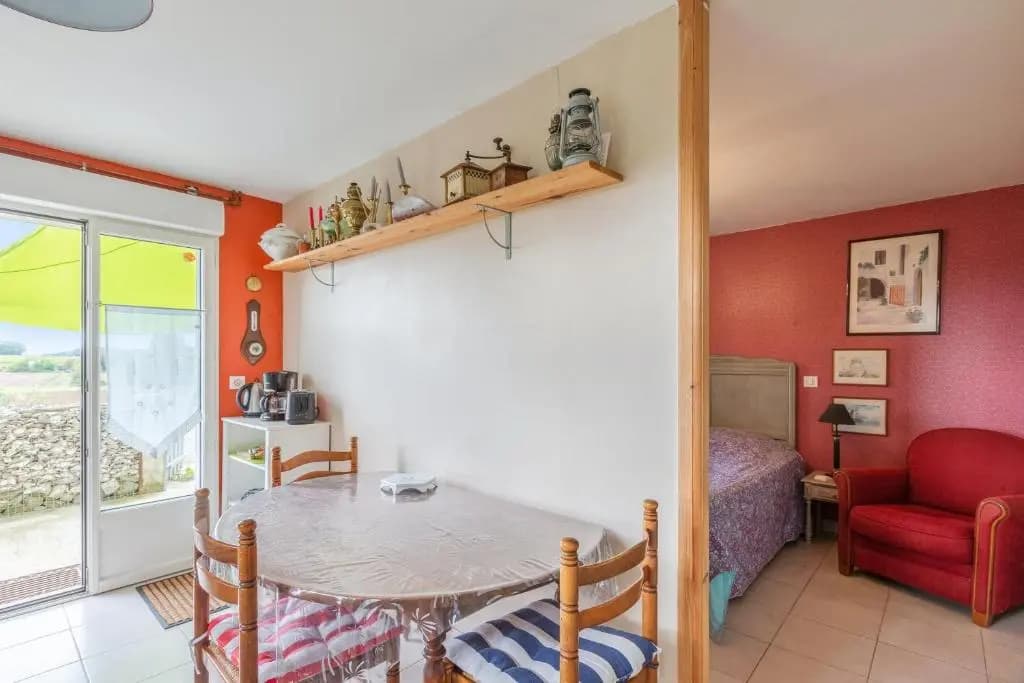 Apartment With one Bedroom in Mortagne-sur-gironde, With Furnished Gar - Photo 3