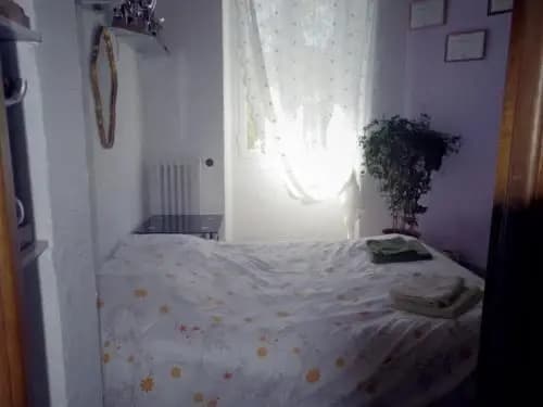 Jean 4 - Photo 2