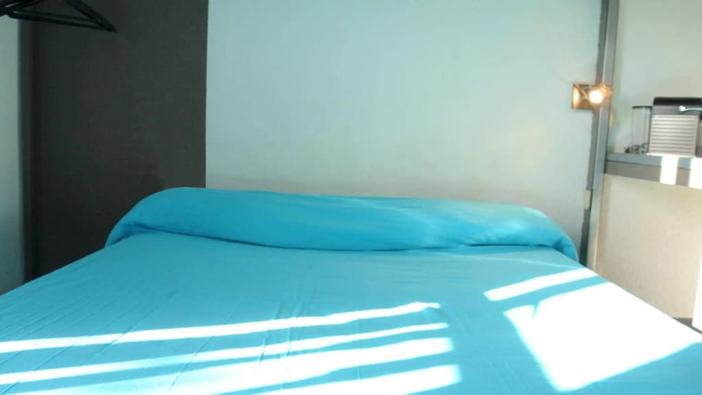 Egg Hotel Sevran - Photo 3