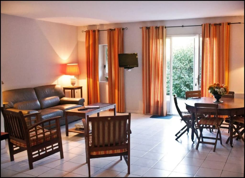 Domaine de Beaumont - Photo 1