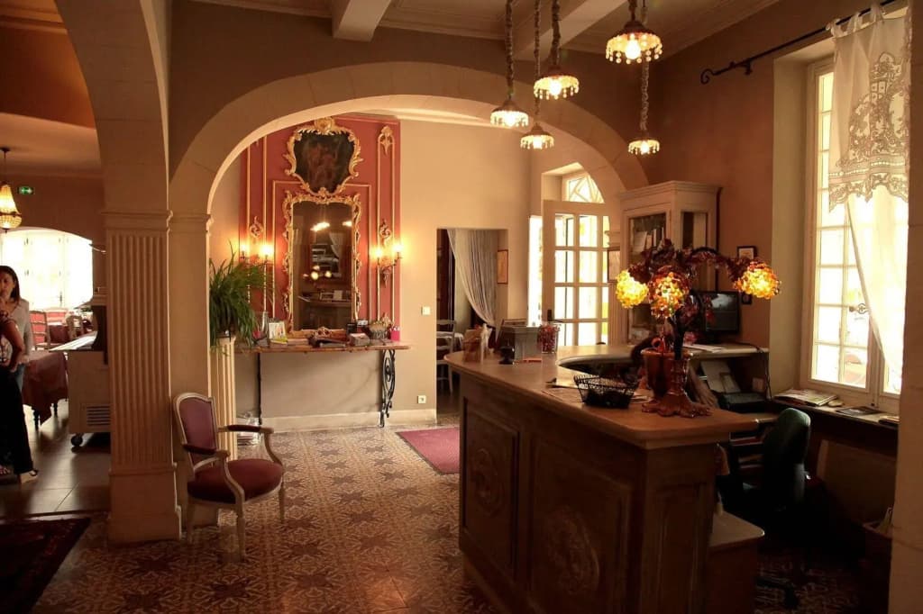 Demeures Et Châteaux Hôtel L'Hermitage - Photo 1