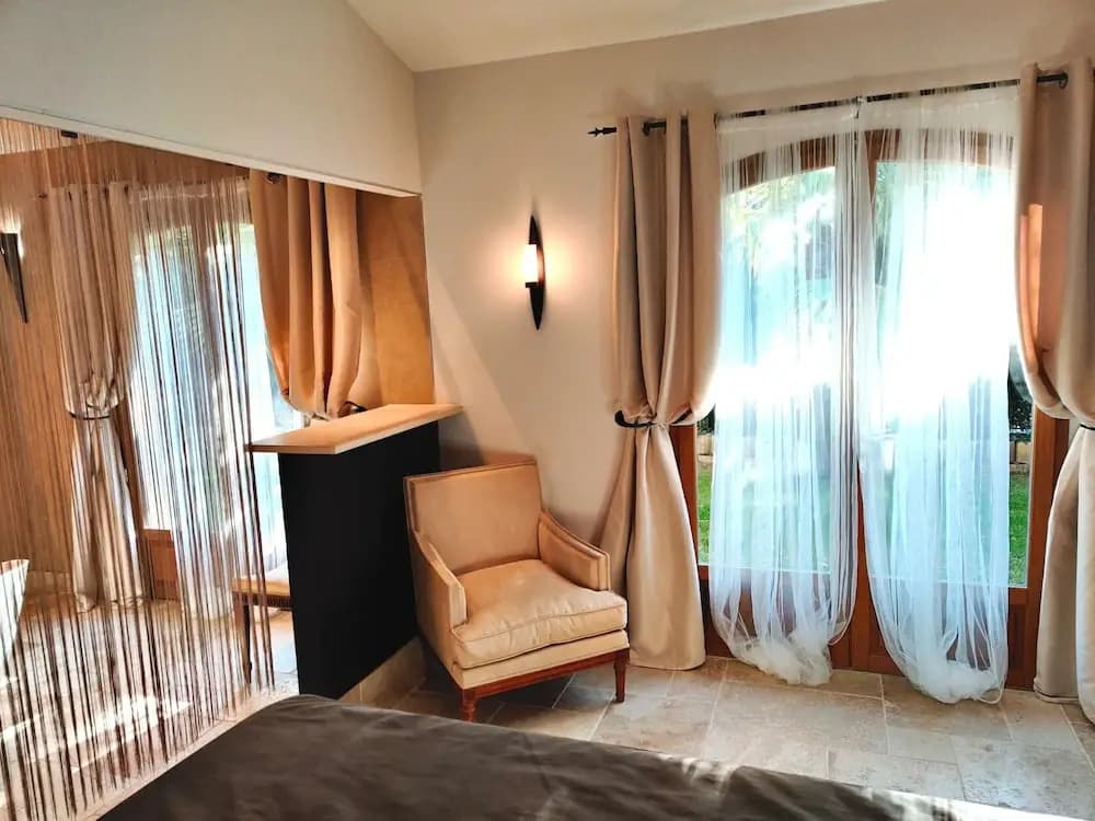 Maison Prestige Roberto Geissini - Photo 4