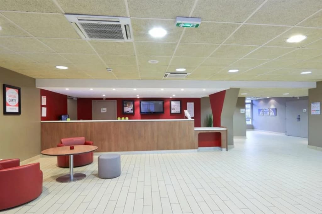 Campanile PRIME - Lyon Centre Gare Part Dieu - Photo 2