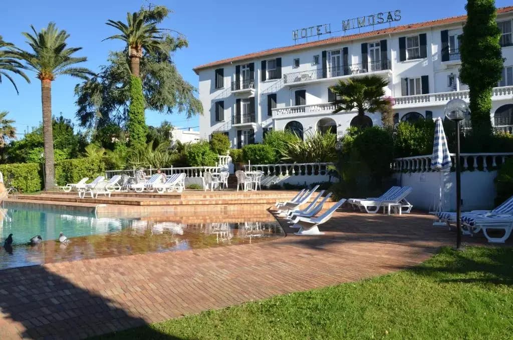 Hôtel des Mimosas - Photo 1