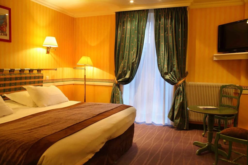 Le Grand Hotel Spa et son Chalet - Miniature 6