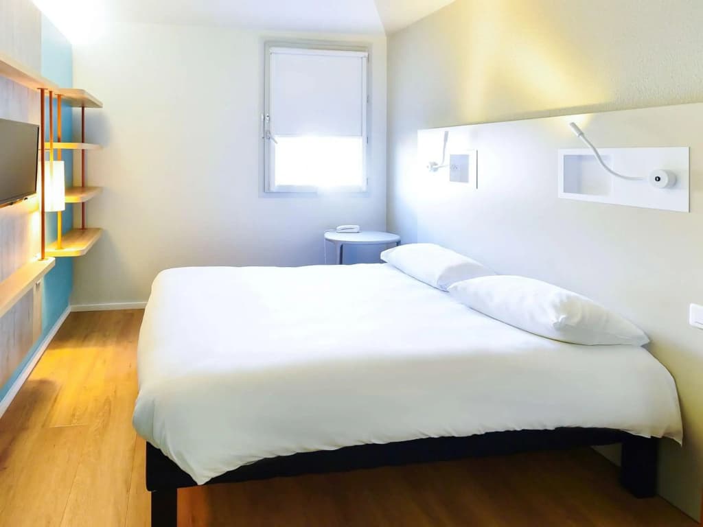 Ibis Budget Dijon Centre Clemenceau - Photo 2