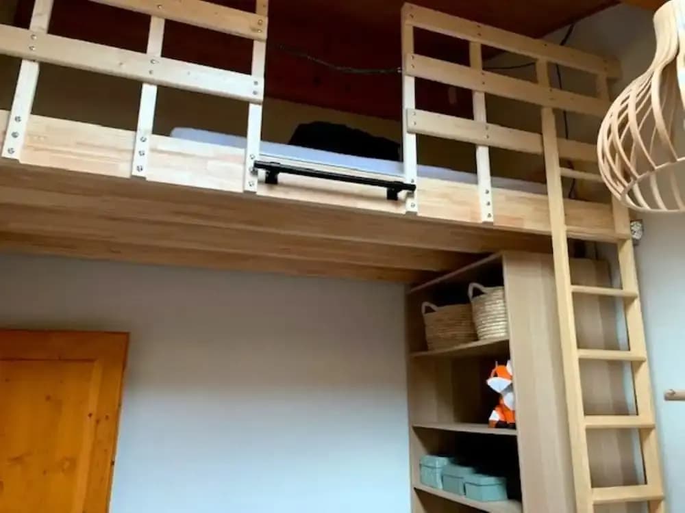 Spacious Apartment With Balcony in the French Alps - Photo 2
