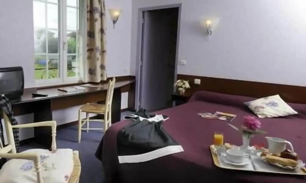 Logis Auberge Des Vieux Chênes - Miniature 6