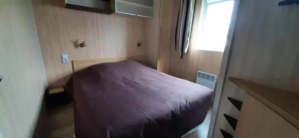 Chalet de 2 chambres a Grandcamp Maisy a 200 m de la plage avec piscine partagee jardin clos et wifi - Photo 3