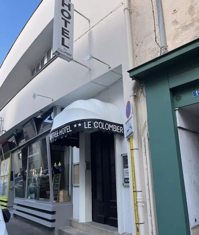 Hôtel du colombier - Photo 1