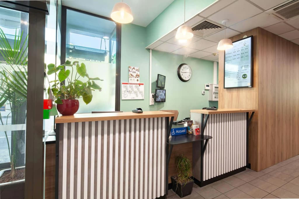 B&B HOTEL Paris Saint-Denis Pleyel - Photo 2