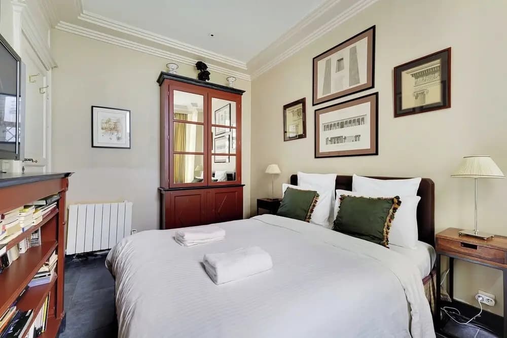 Historic Elegance in the Heart of Marais - 6p/2br - Miniature 6
