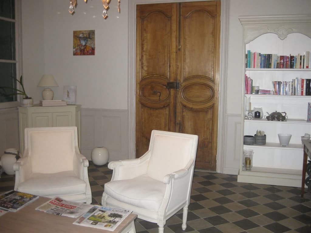 Hôtel de l'Amphithéâtre - Photo 5