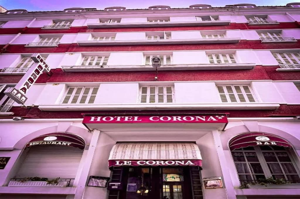 Hotel CORONA Lourdes - Photo 1